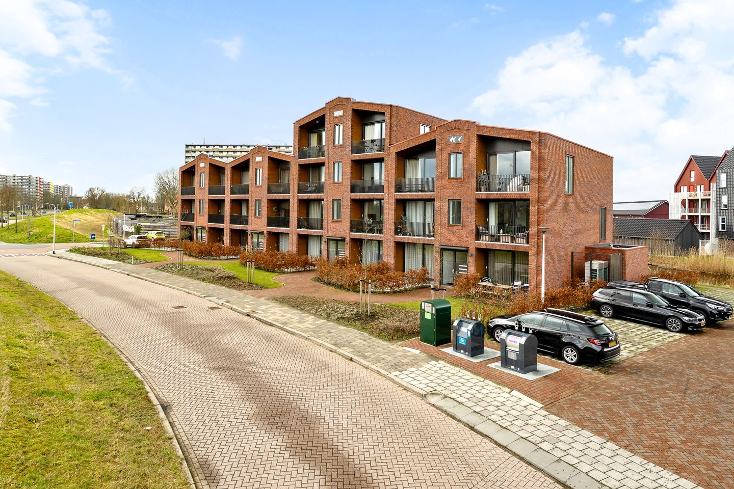 Foto 29 van Groningerstraatweg 361-D4