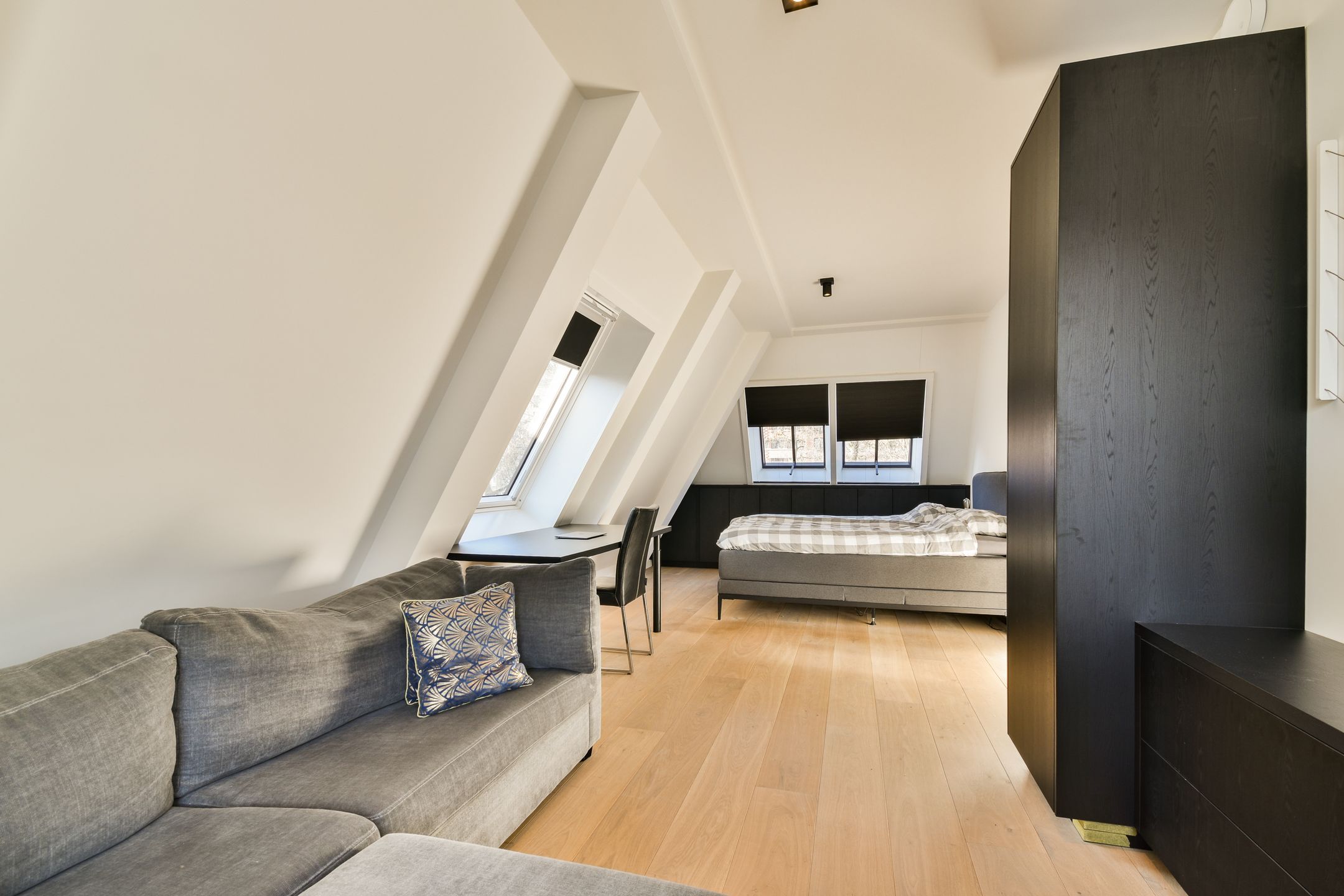 Photo 39 of Drs. P-kade 32