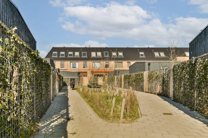 Foto 45 van Drs. P-kade 32