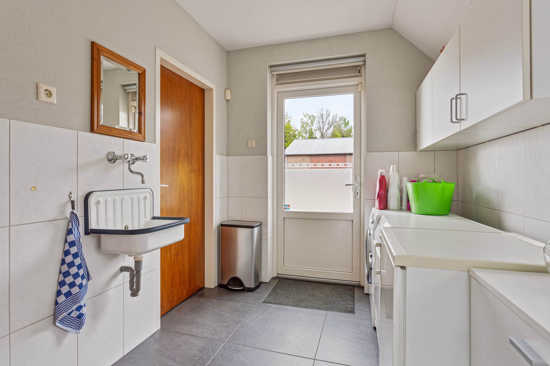 Foto 21 van Teeuwenhofweg 4