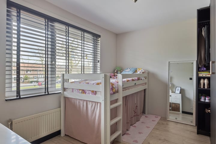 Foto 21 van Tutein Noltheniusplein 21