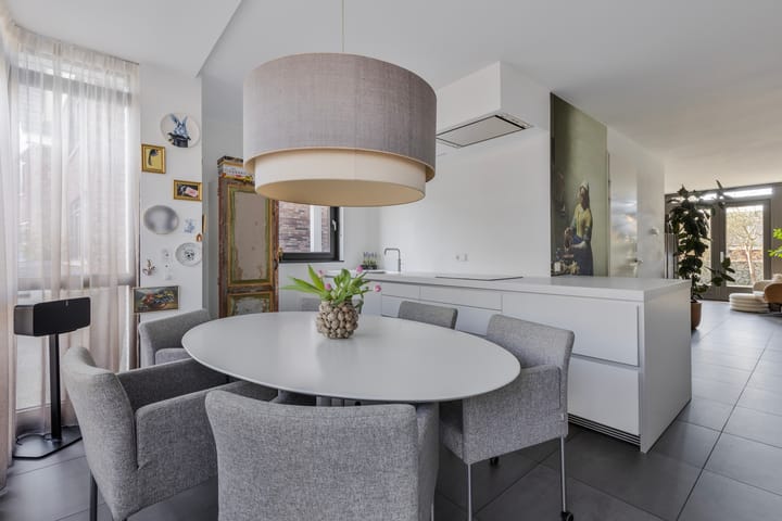 Foto 11 van Merijntje Gijzenlaan 22