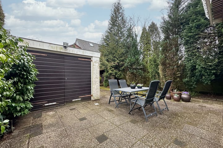 Foto 33 van Spoorlaan 5