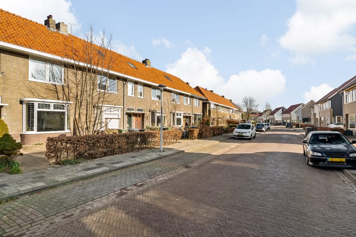 Foto 4 van Amaliastraat 3