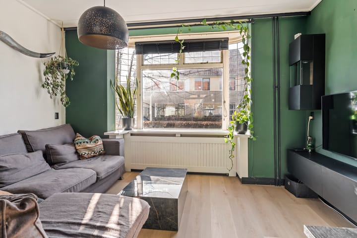 Foto 12 van Amaliastraat 3