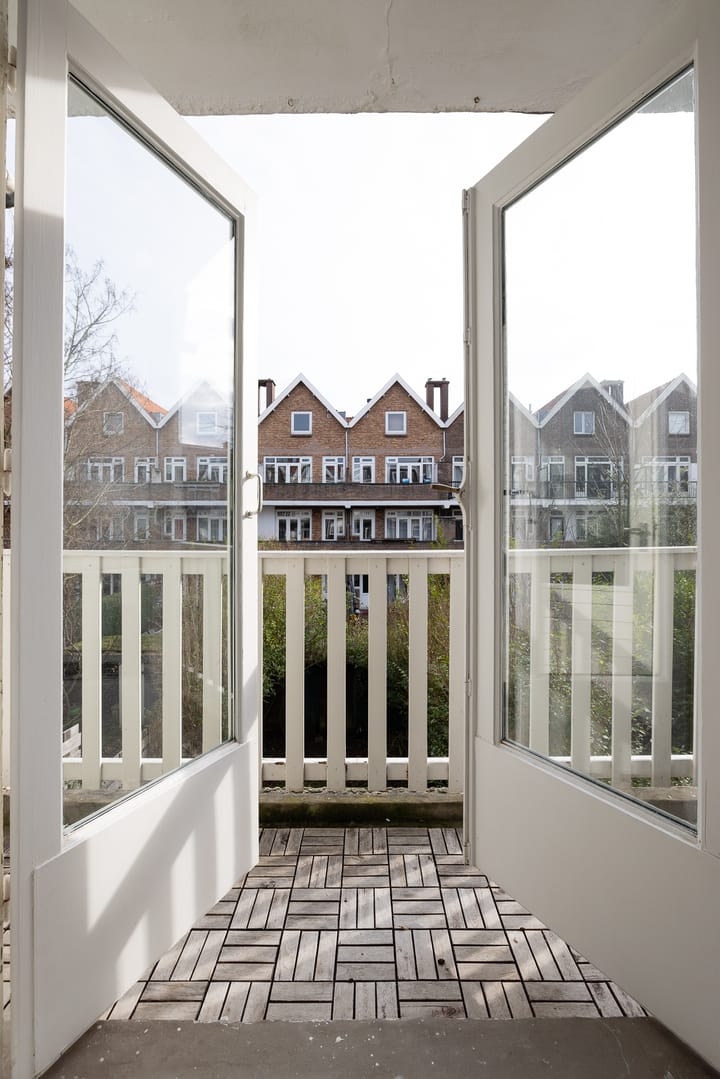 Foto 16 van Luzacstraat 16-A01