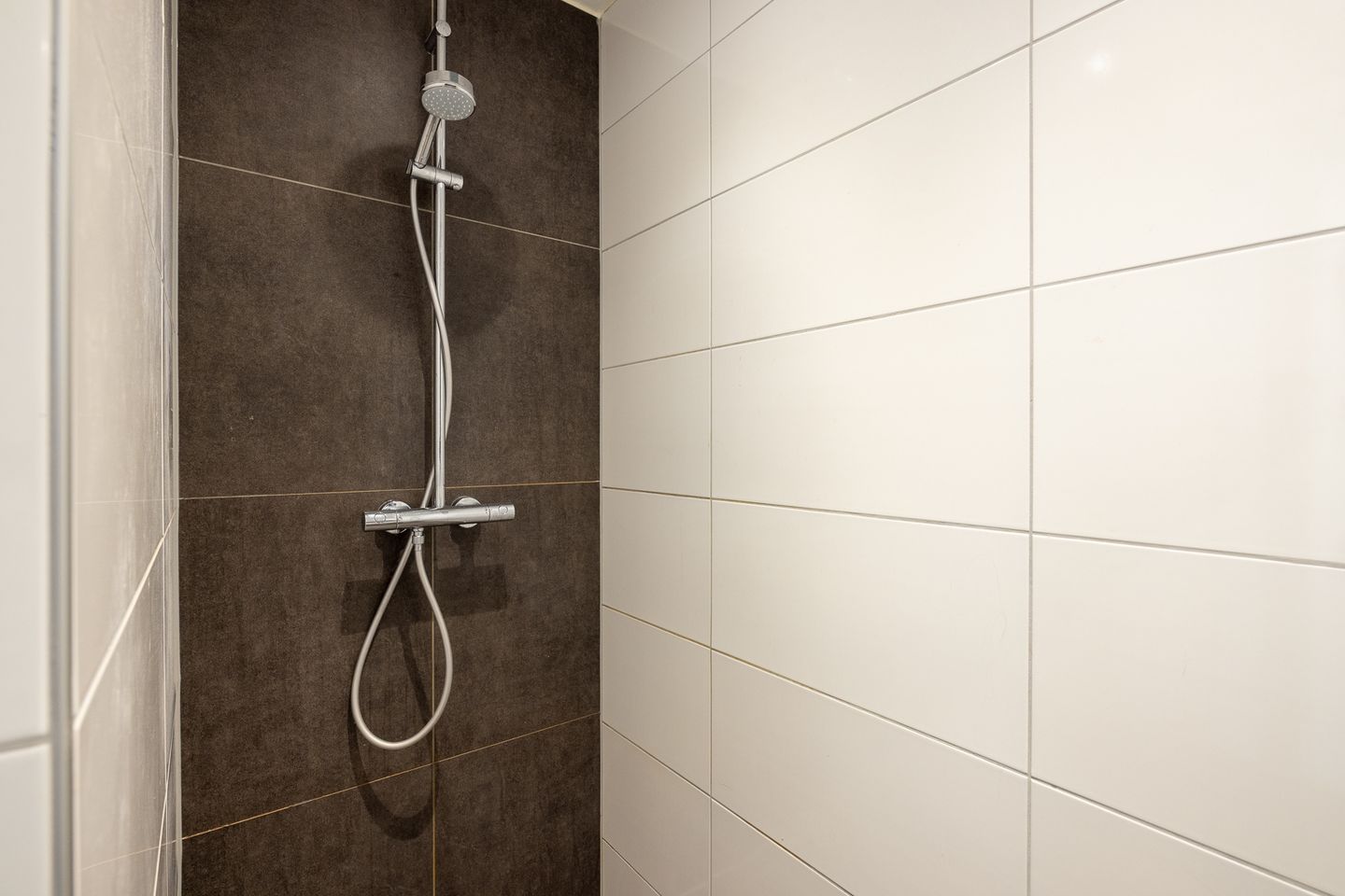 Foto 20 van Luzacstraat 16-A01