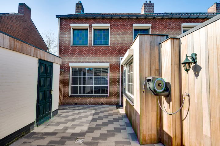 Foto 16 van Sint Maartenslaan 66