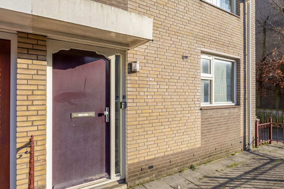 Foto 7 van Beschoeiing 57