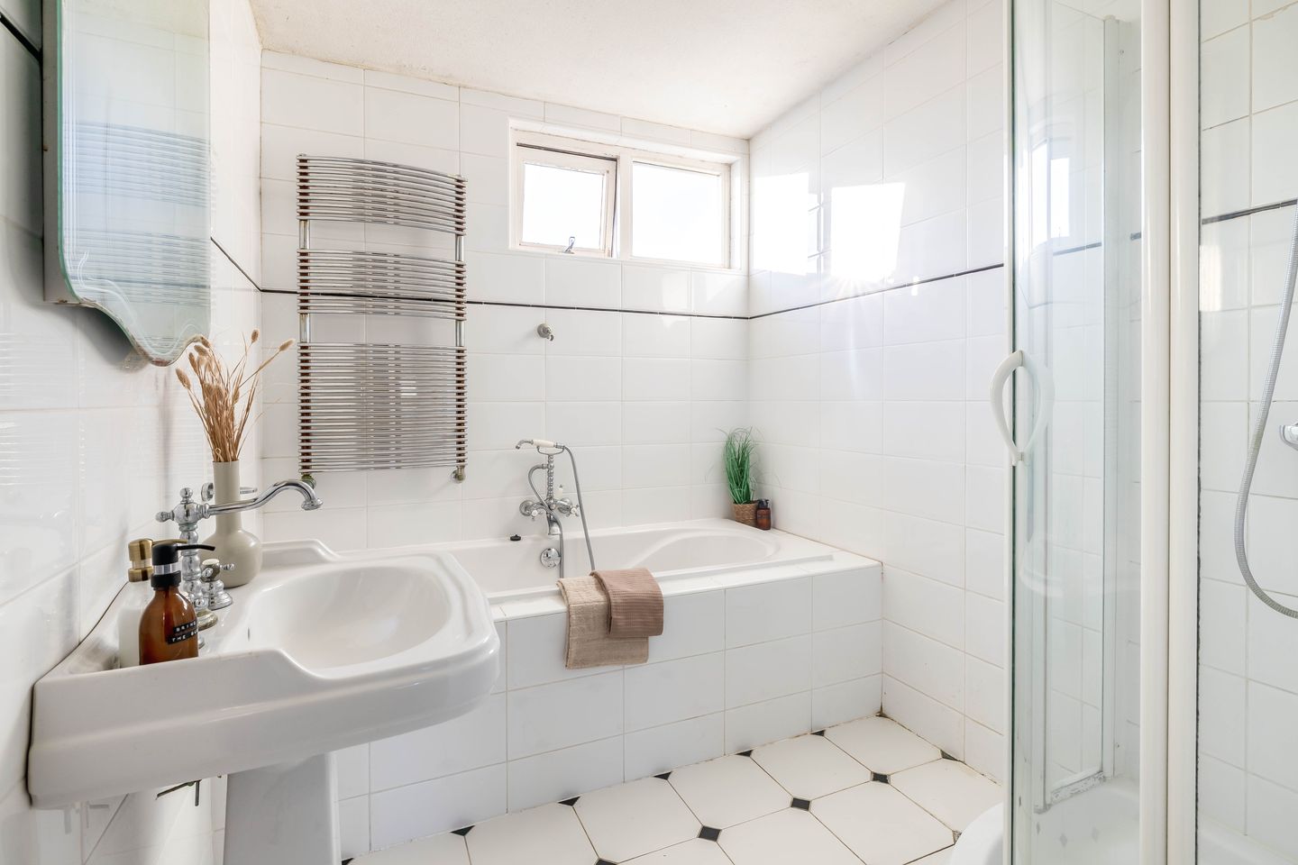 Foto 29 van Beschoeiing 57