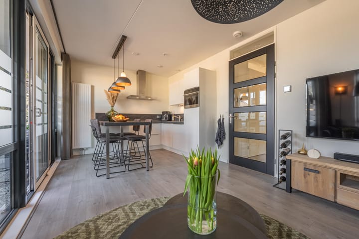 Foto 17 van Meeslaan 2-05