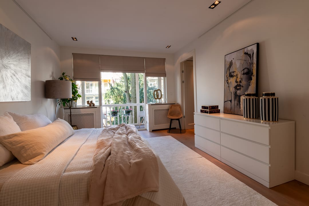 Photo 41 of Valeriusstraat 58-H
