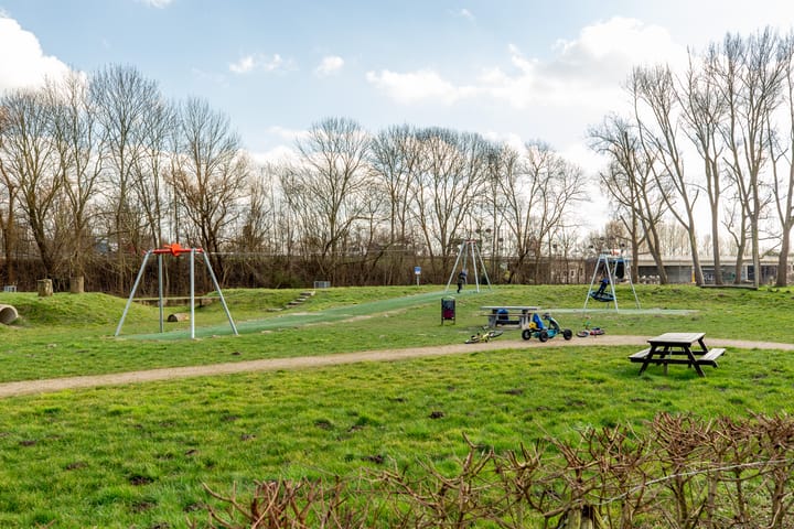 Foto 32 van Reggestraat 11