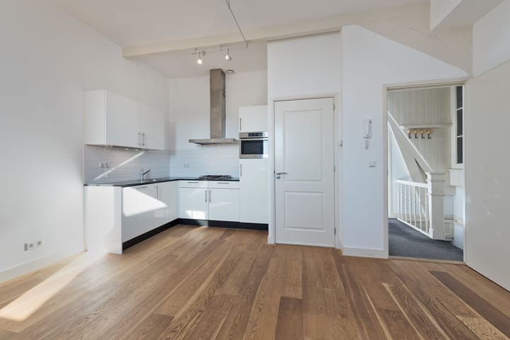 Foto 2 van Nassaukade 372-4A