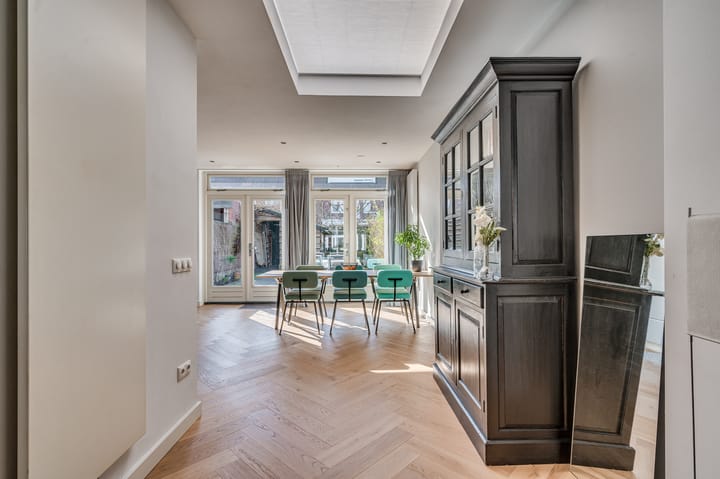 Foto 10 van van Beringenstraat 8