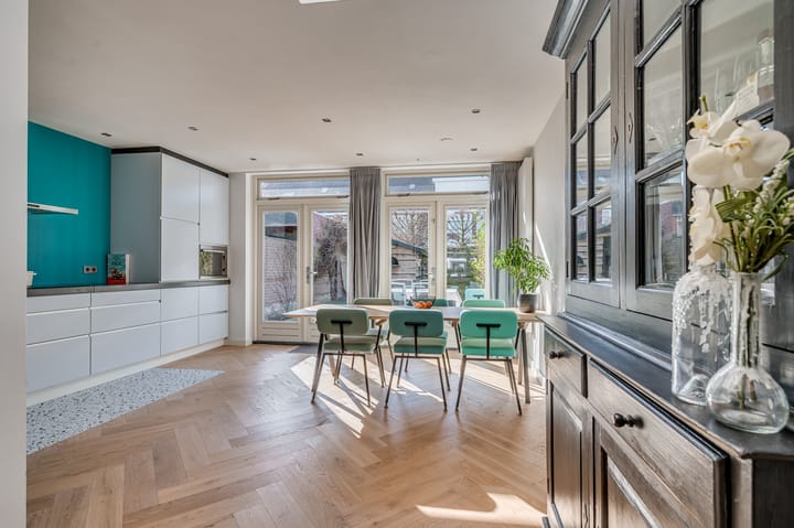 Foto 11 van van Beringenstraat 8