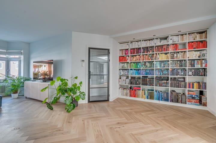 Foto 20 van van Beringenstraat 8