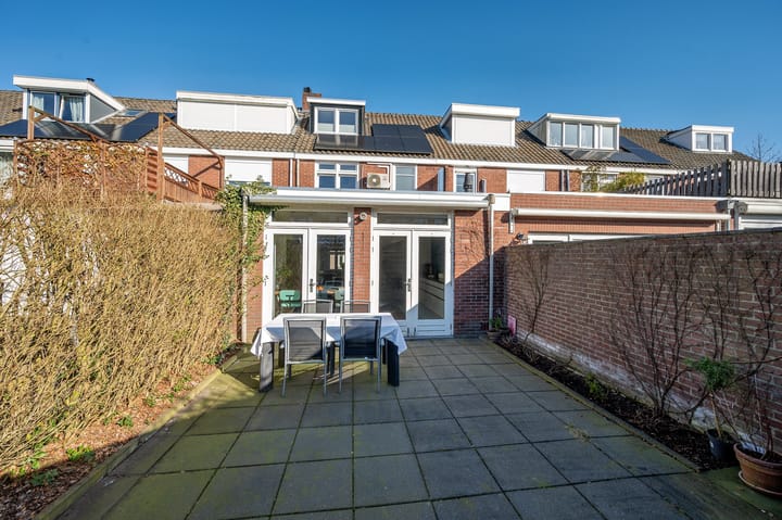 Foto 45 van van Beringenstraat 8