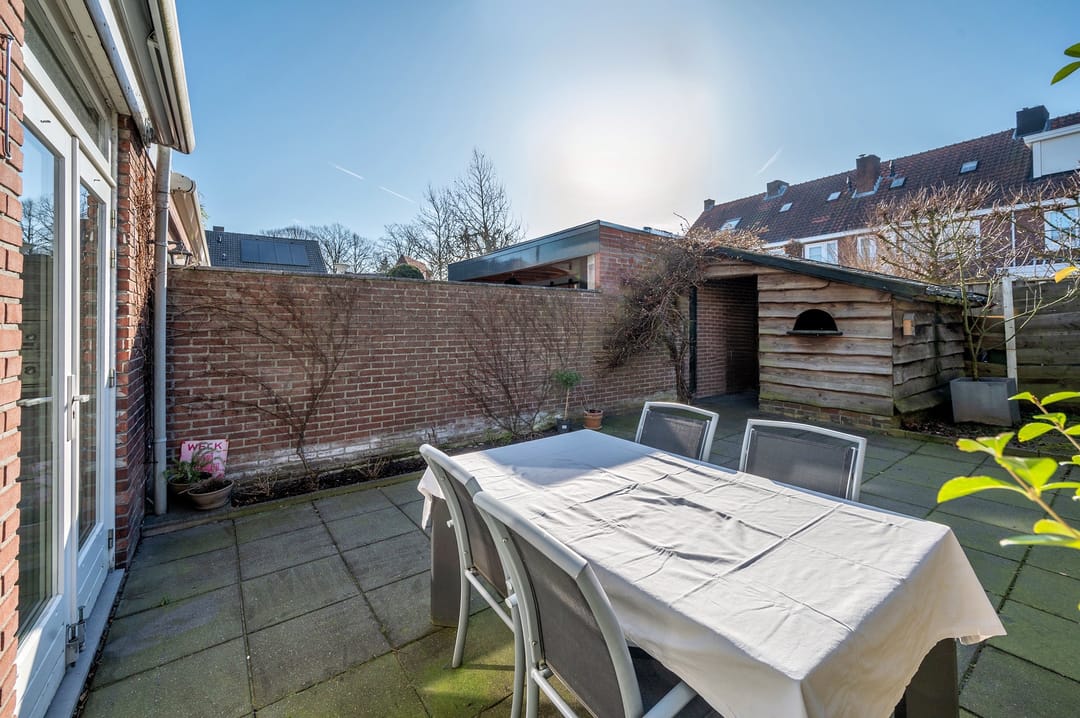 Foto 46 van van Beringenstraat 8