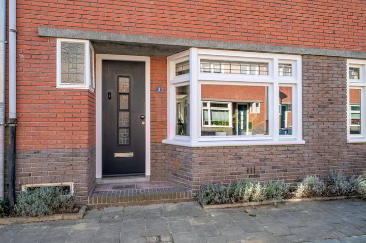 Foto 50 van van Beringenstraat 8