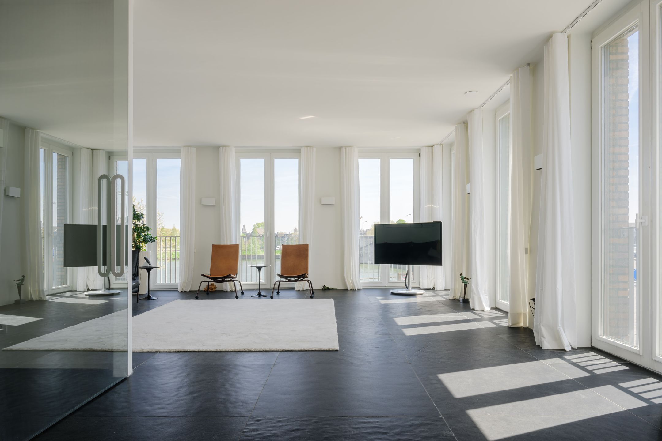 Foto 3 van van Hasseltkade 24