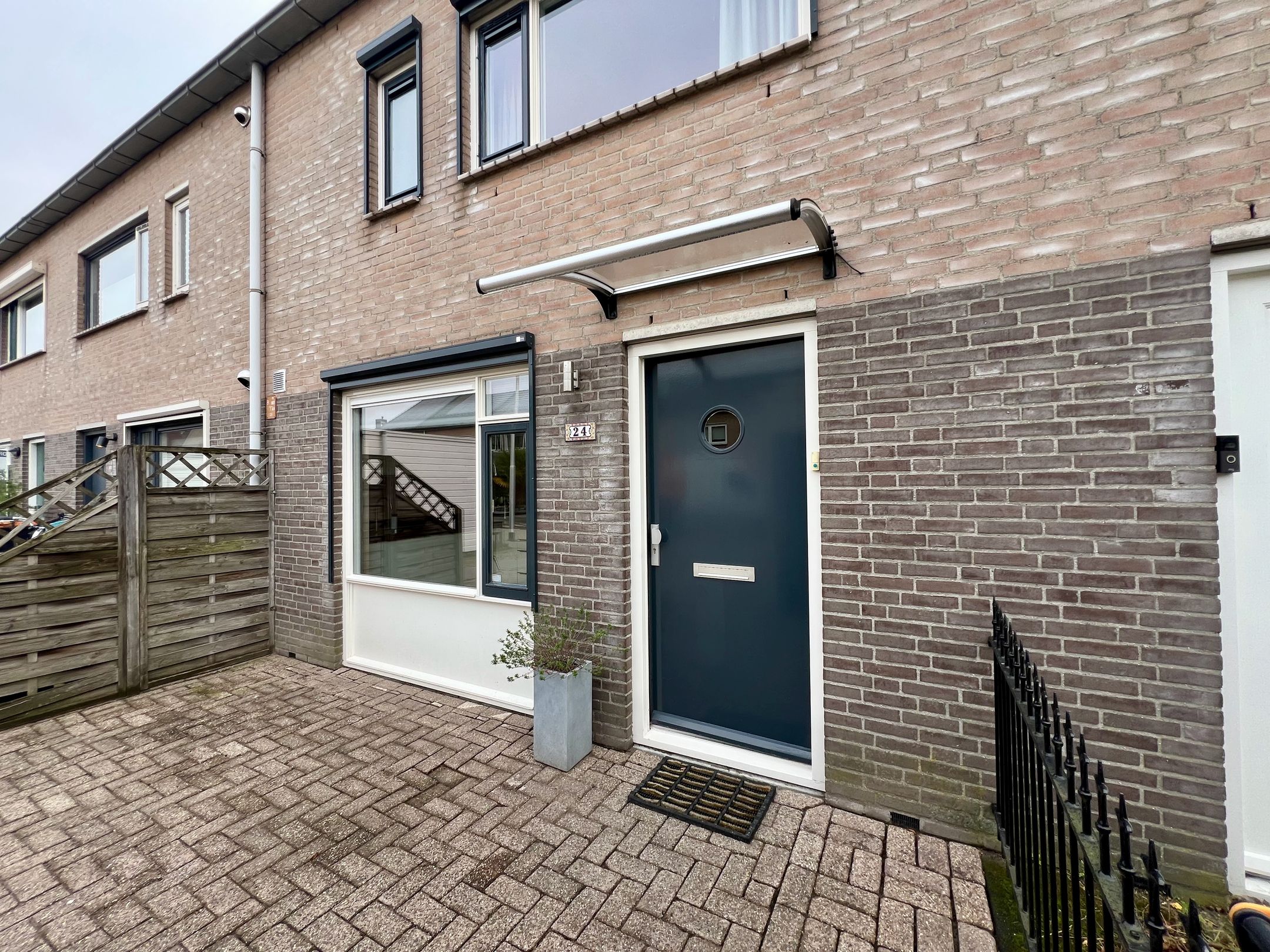 Photo 6 of Kralingenstraat 24