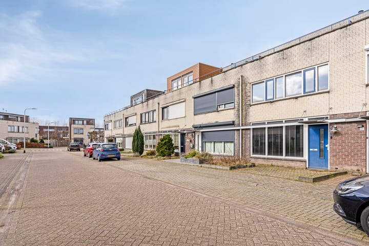 Foto 11 van Sas van Gentstraat 66