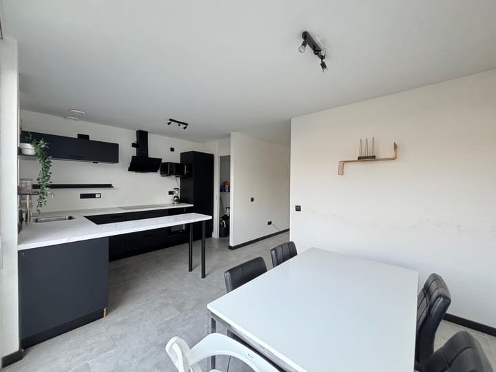 Foto 19 van Sas van Gentstraat 66