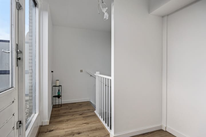 Foto 32 van Sas van Gentstraat 66