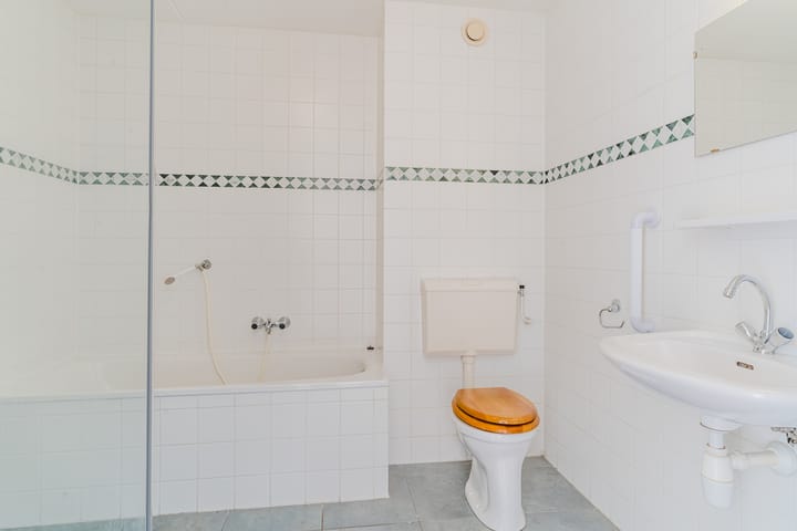 Photo 30 of Gouberg 16