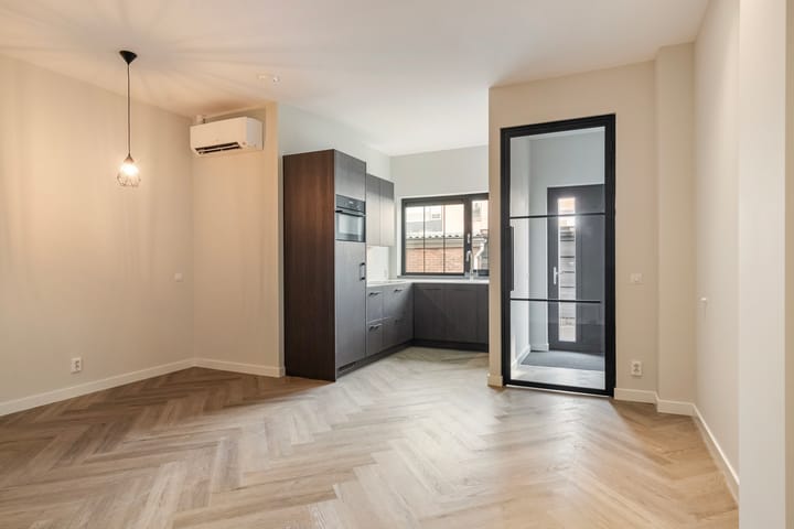 Foto 20 van Oostlaan 6-B