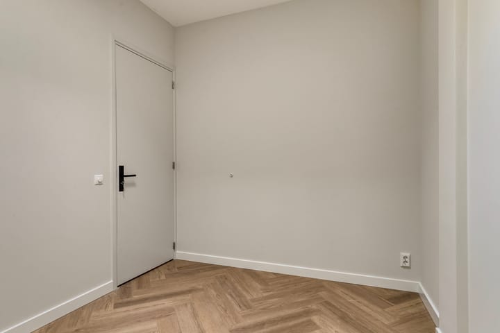 Foto 26 van Oostlaan 6-B