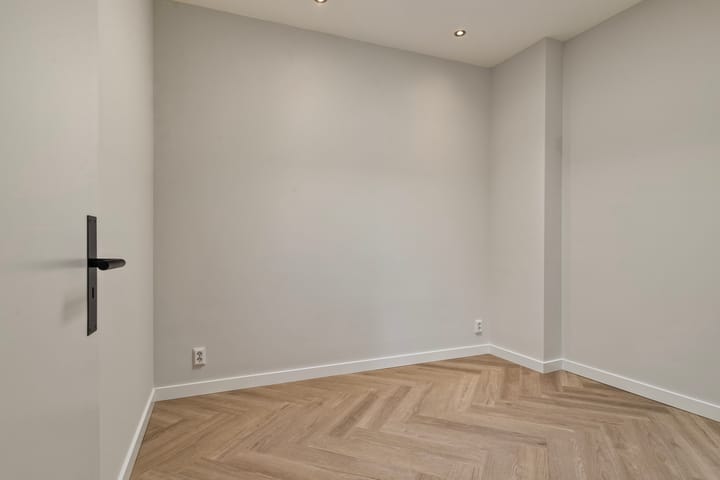 Foto 36 van Oostlaan 6-B