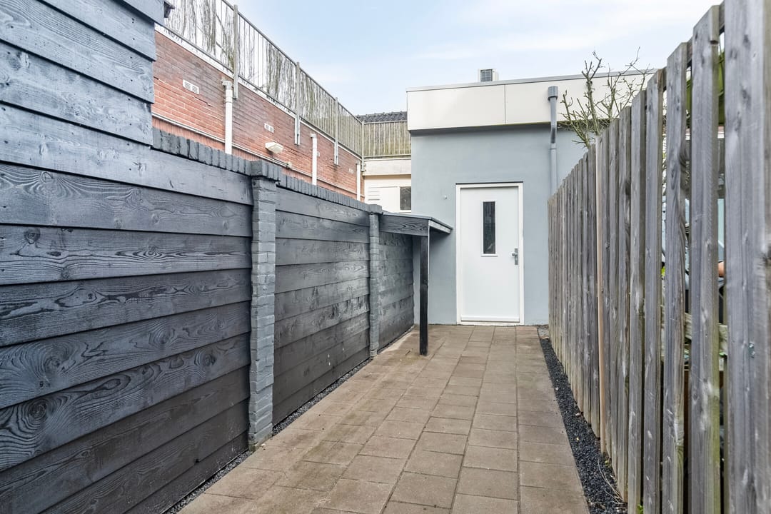 Foto 41 van Oostlaan 6-B