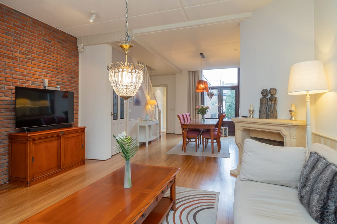 Foto 8 van Weeresteinstraat 93