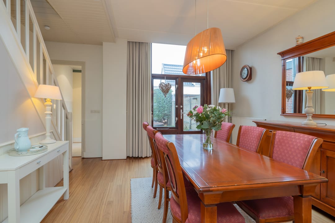 Foto 11 van Weeresteinstraat 93