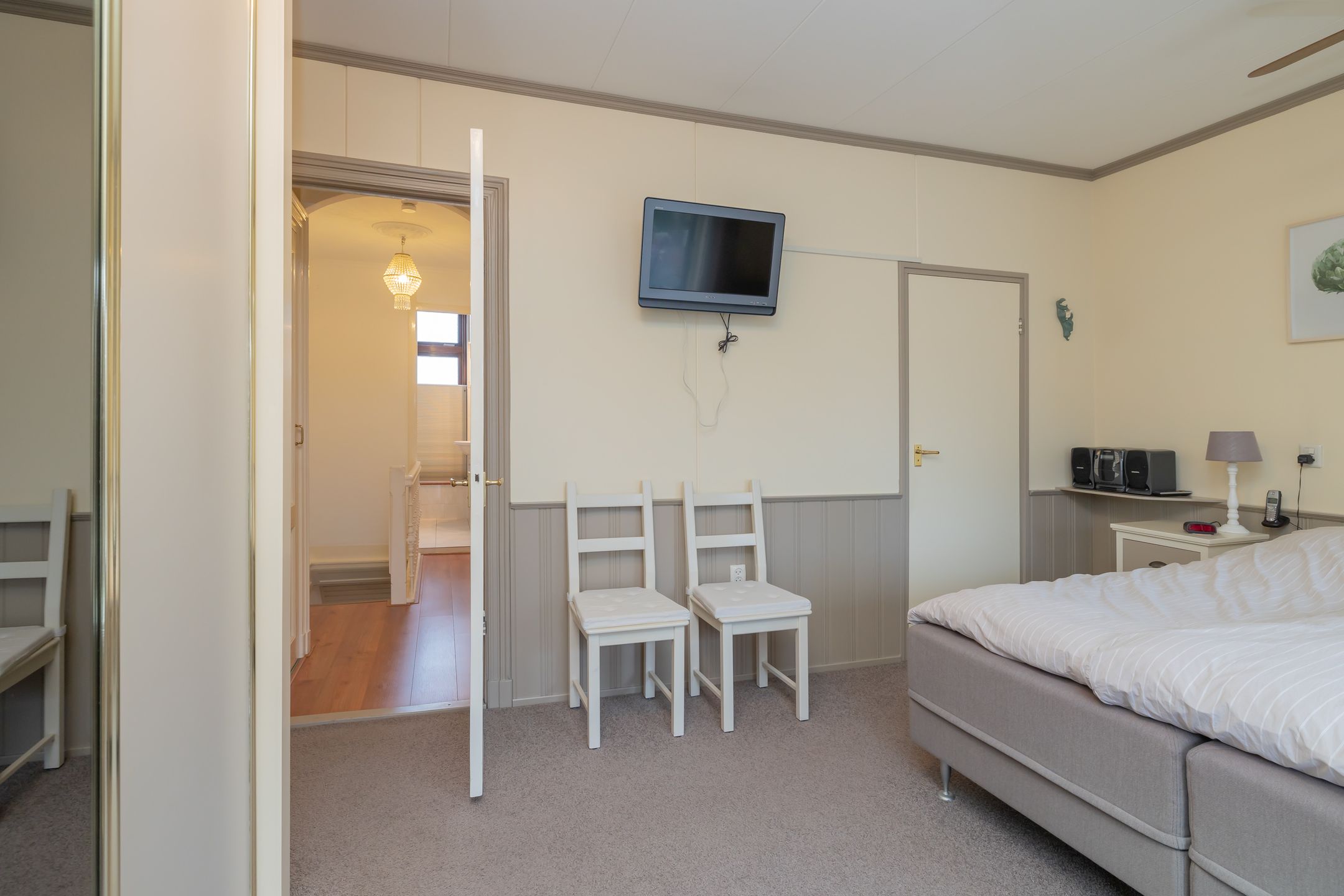 Foto 30 van Weeresteinstraat 93