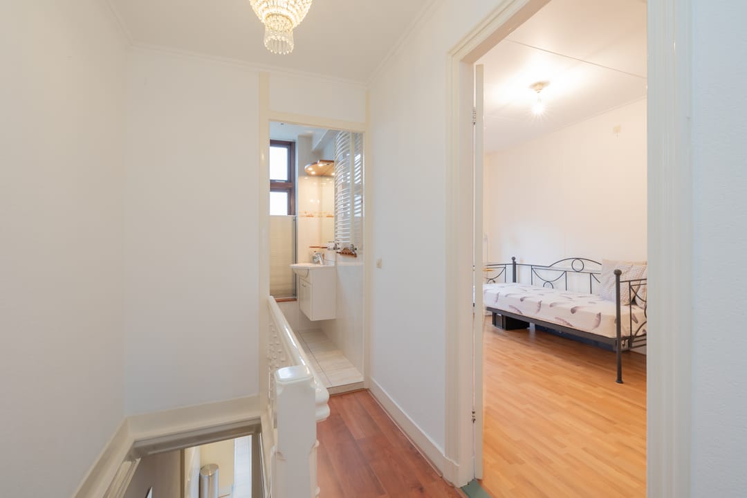 Foto 31 van Weeresteinstraat 93