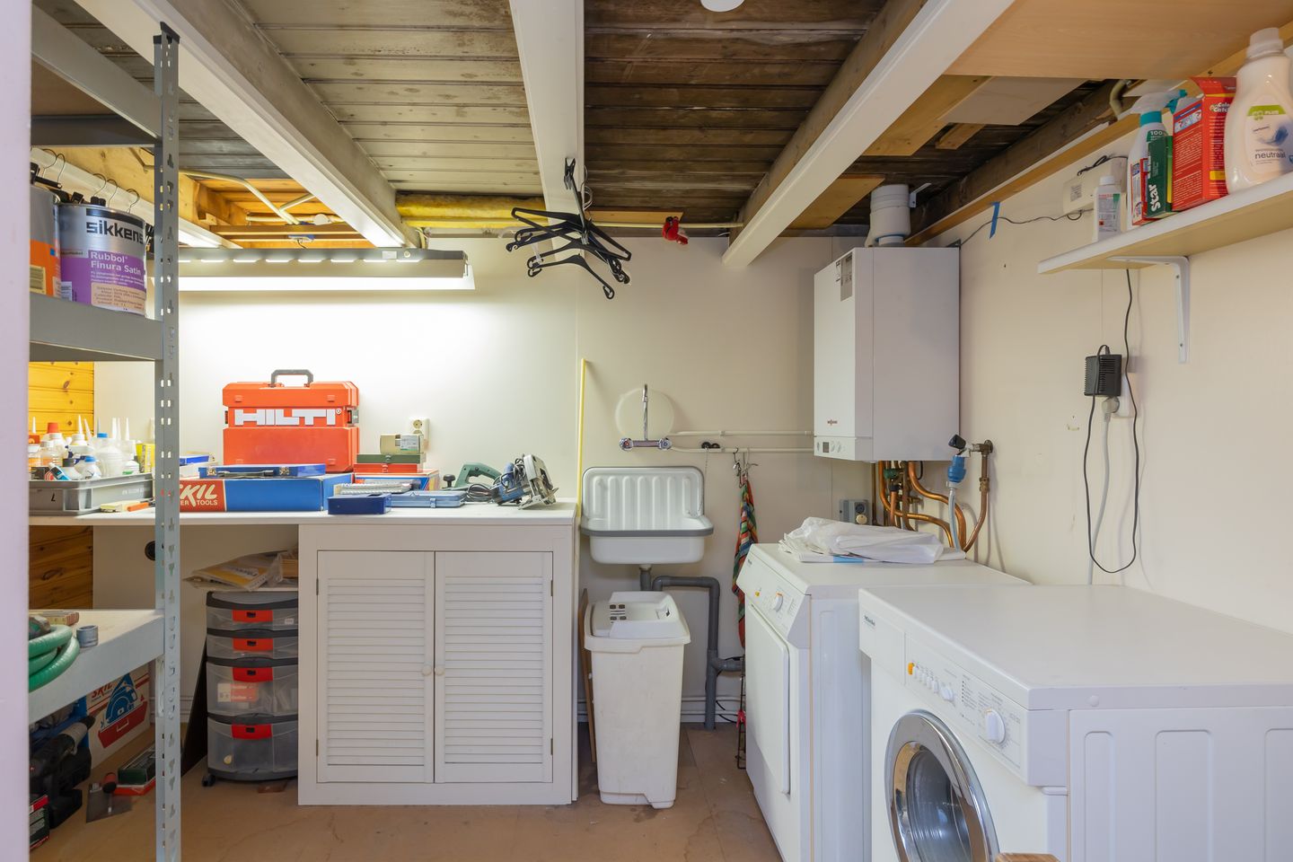 Foto 40 van Weeresteinstraat 93