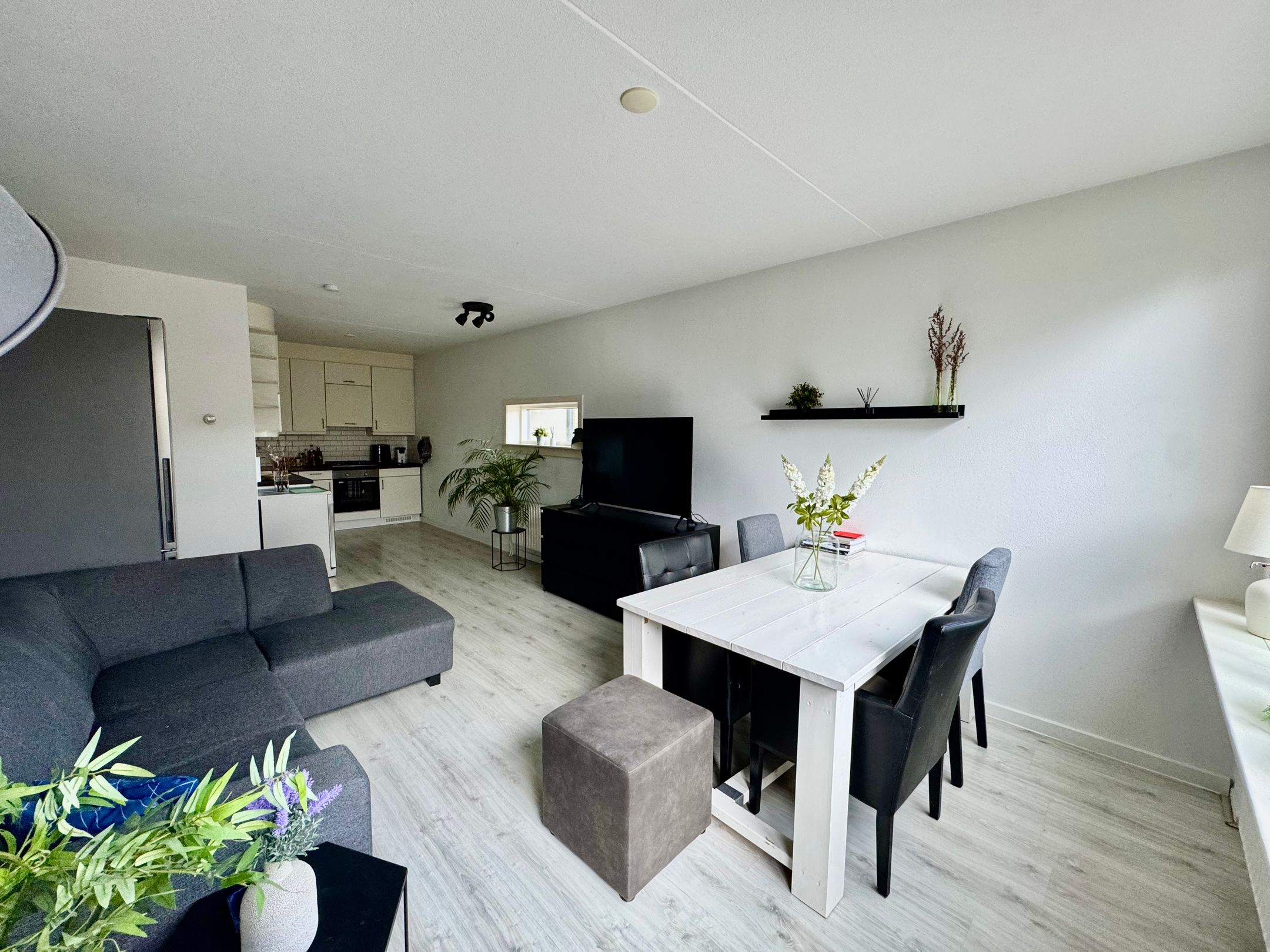 Foto 3 van Meidoornweg 60