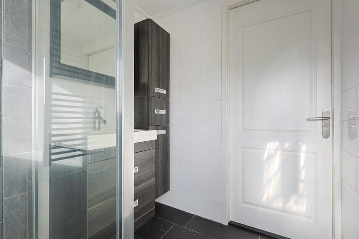 Foto 19 van Pieter Latensteinstraat 60