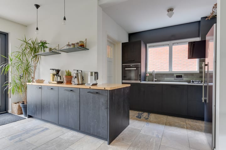 Foto 12 van Westerweg 313