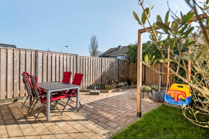 Foto 2 van Ganzebloem 19