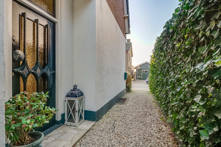 Photo 8 of van Bennekomweg 38-A