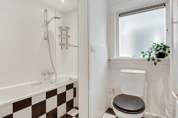 Photo 30 of van Bennekomweg 38-A