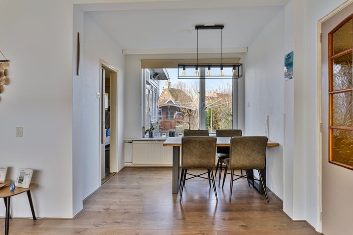 Foto 12 van Vroonstraat 21