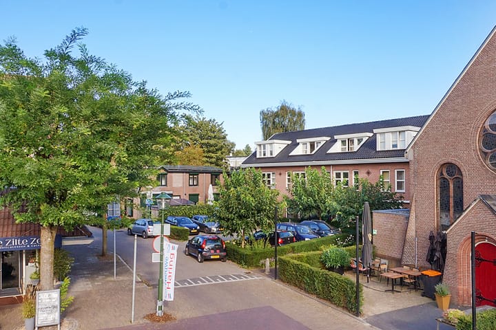 Photo 43 of van Bennekomweg 38-A