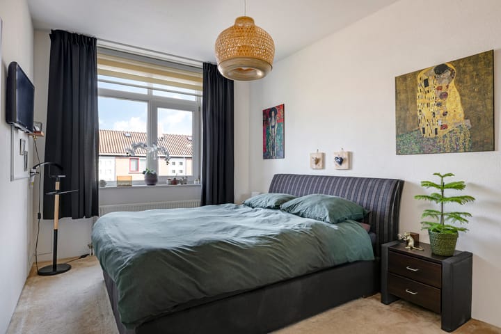 Foto 34 van Van Hogendorpstraat 7-C