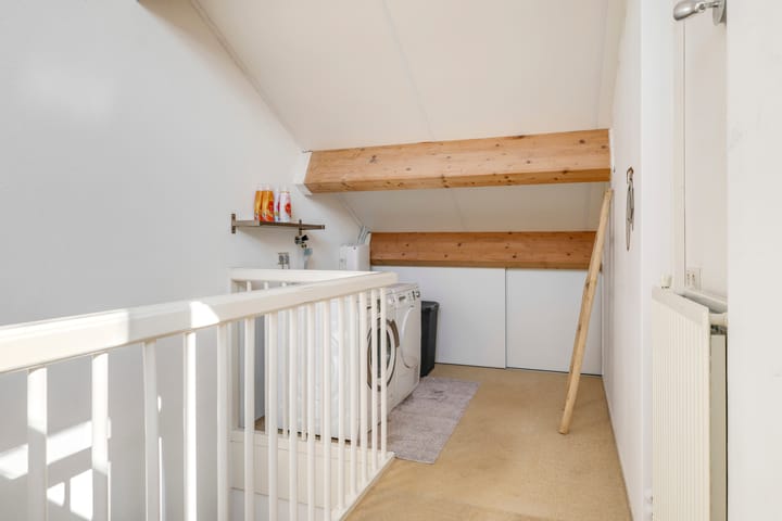 Foto 44 van Van Hogendorpstraat 7-C