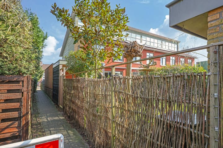 Foto 65 van Van Hogendorpstraat 7-C